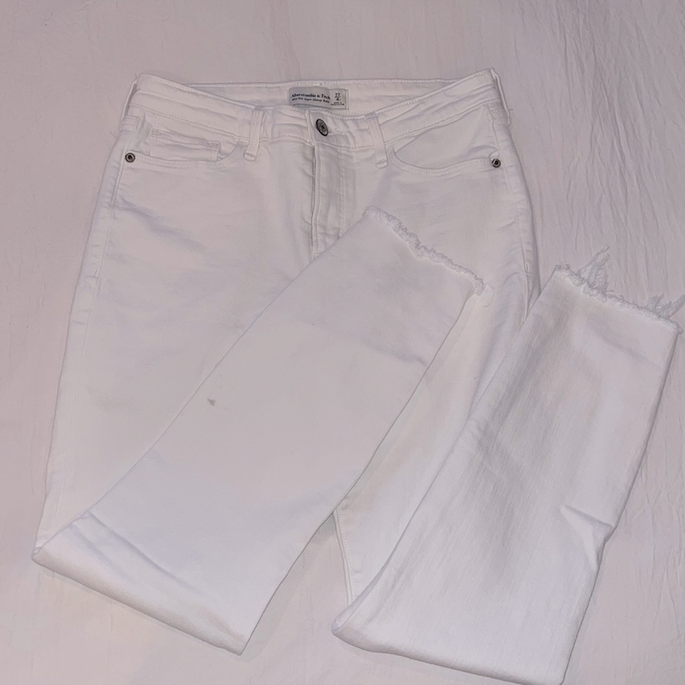 Abercrombie Mid Rise Super Skinny Ankle Jean